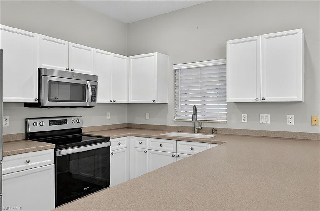 2635 Tropicana Pkwy W Property Photo 17