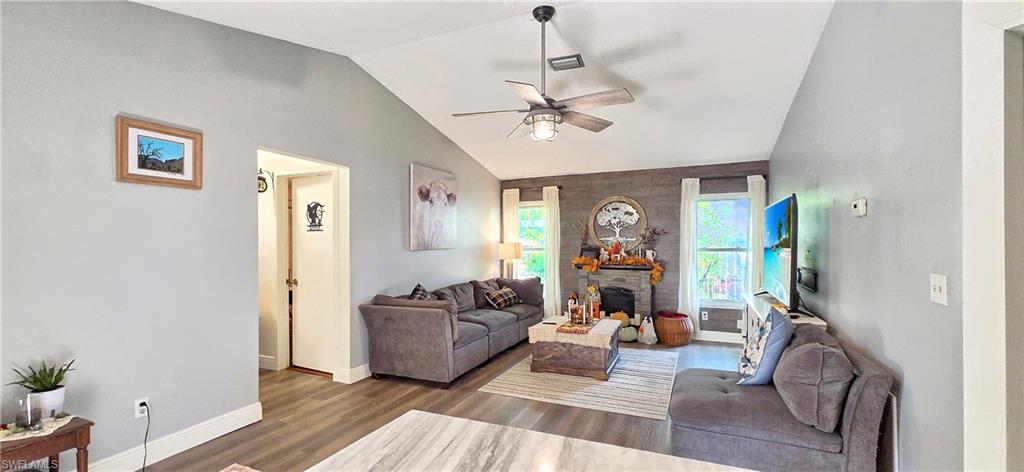 2222 Se 15th St Property Photo 17