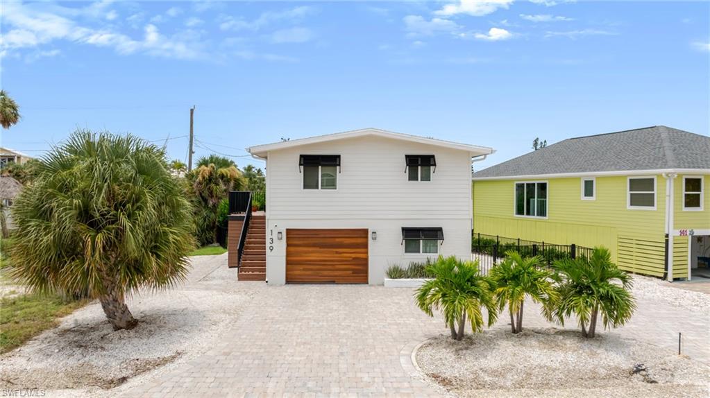 139 Coconut Dr Property Photo 4