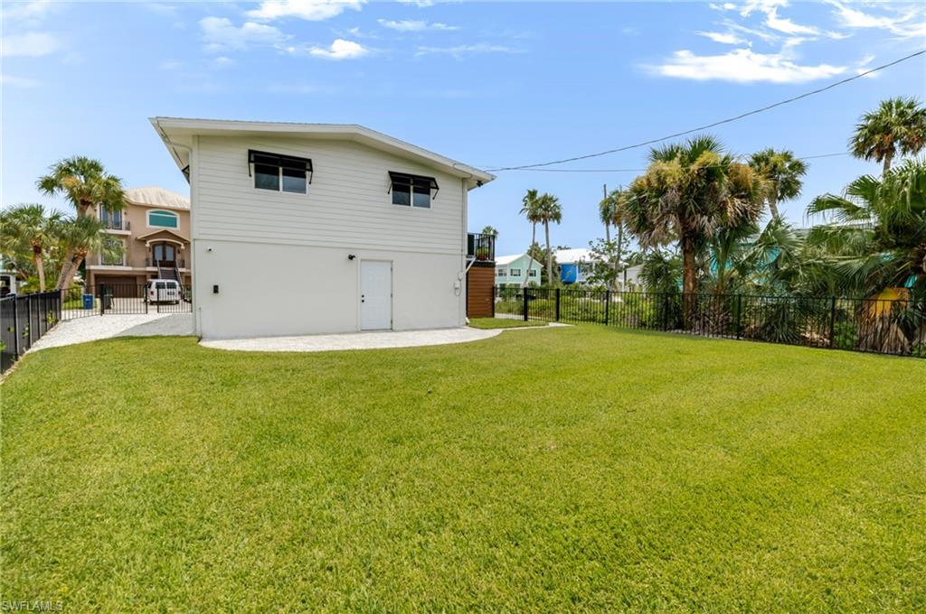 139 Coconut Dr Property Photo 28