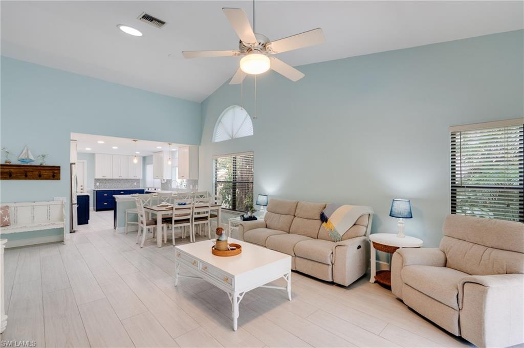6661 Rolland Ct Property Photo 4