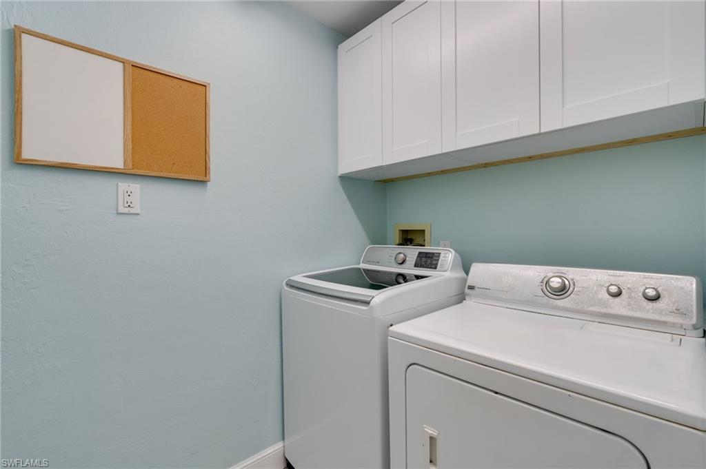 6661 Rolland Ct Property Photo 20