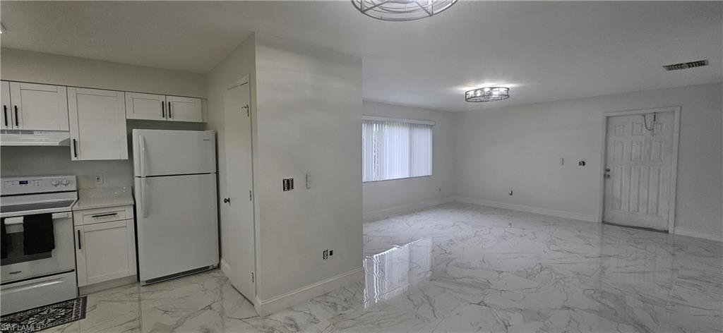 1205 Academy Blvd B Property Photo 5