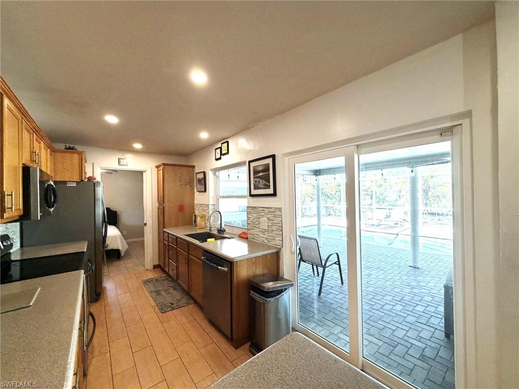229 Se 29th Ter Property Photo 8