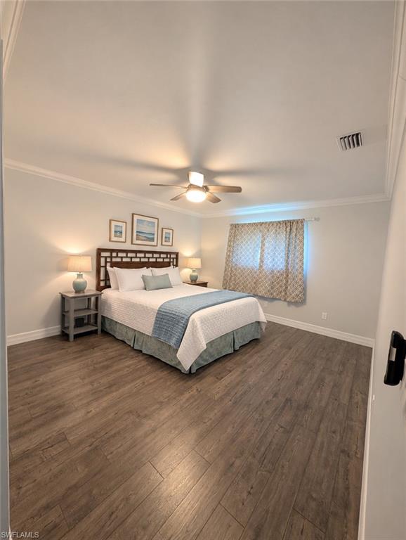 1402 S Larkwood Sq Property Photo 10