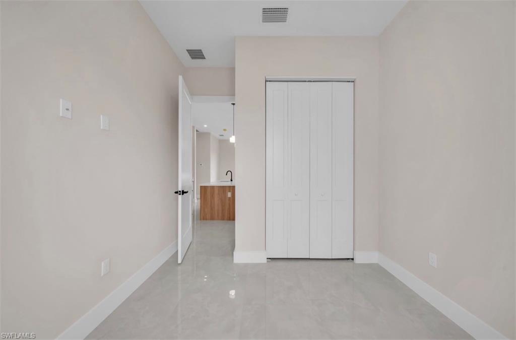 1116 Cherry St E Property Photo 7