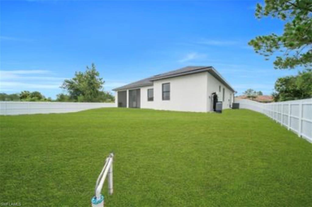 1116 Cherry St E Property Photo 25