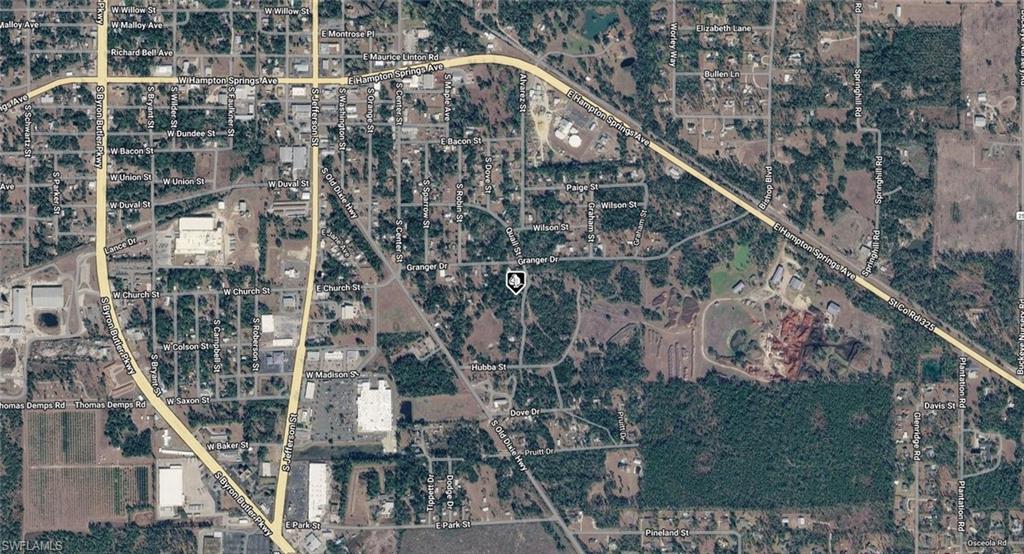 1409 Quail St Property Photo 3
