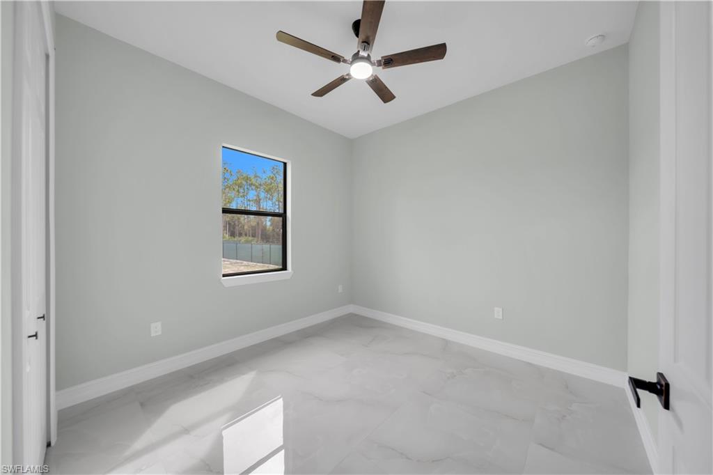 1306 Broadway Ave Property Photo 17