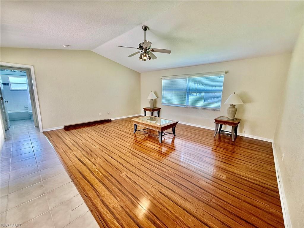 738 Milwaukee Blvd Property Photo 20