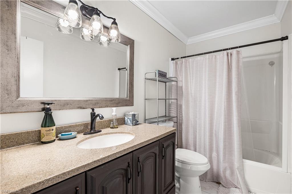 1490 Memoli Ln A6 Property Photo 21