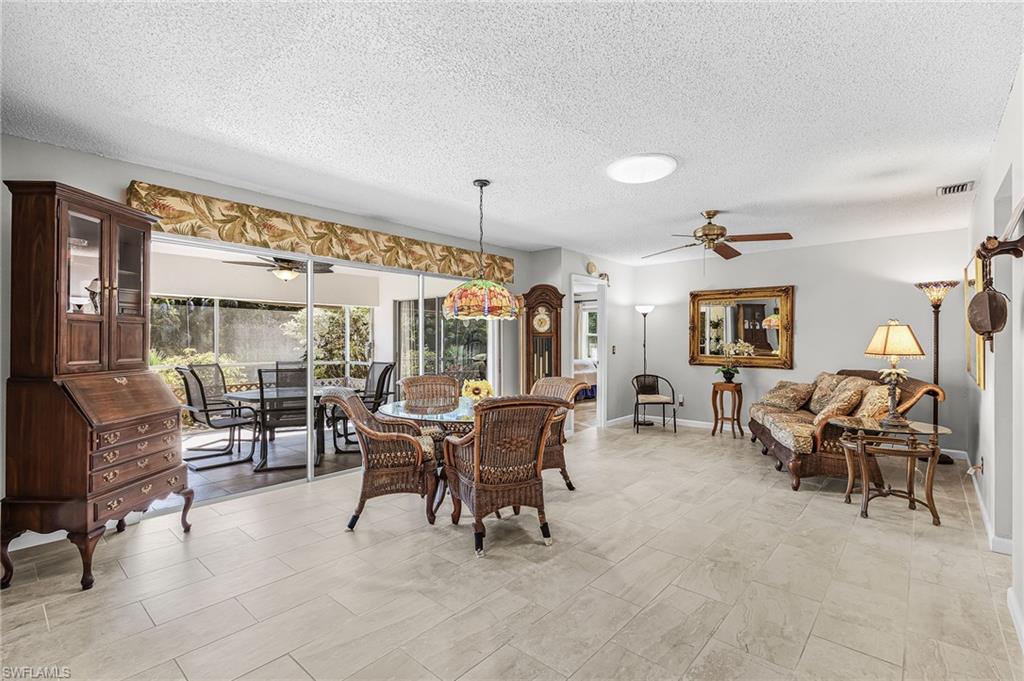15889 Shadow Run Ct Property Photo 5