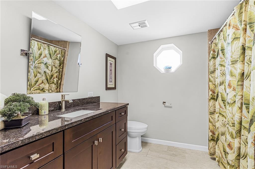 15889 Shadow Run Ct Property Photo 17