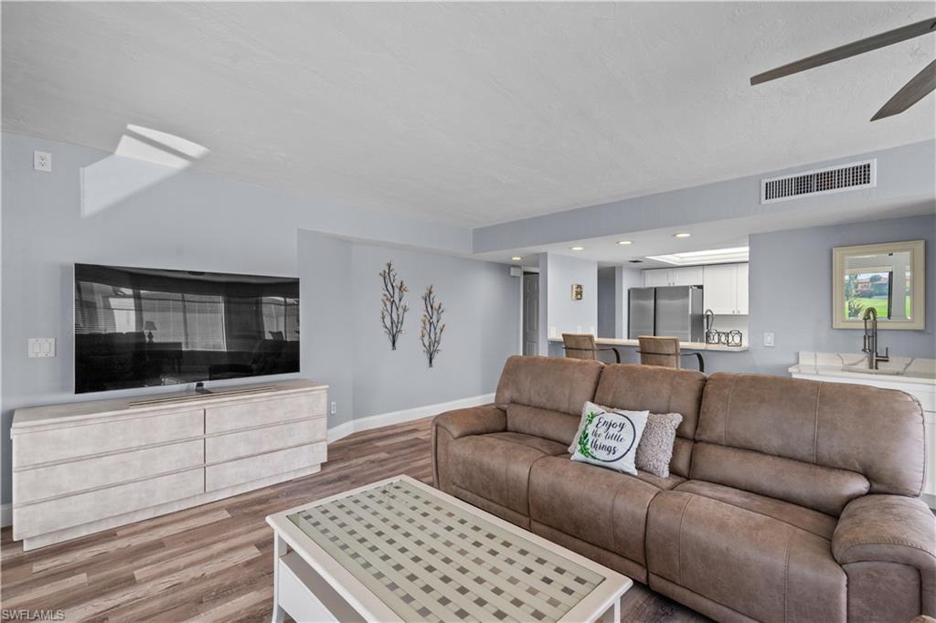 16580 Waters Edge Ct 102 Property Photo 17