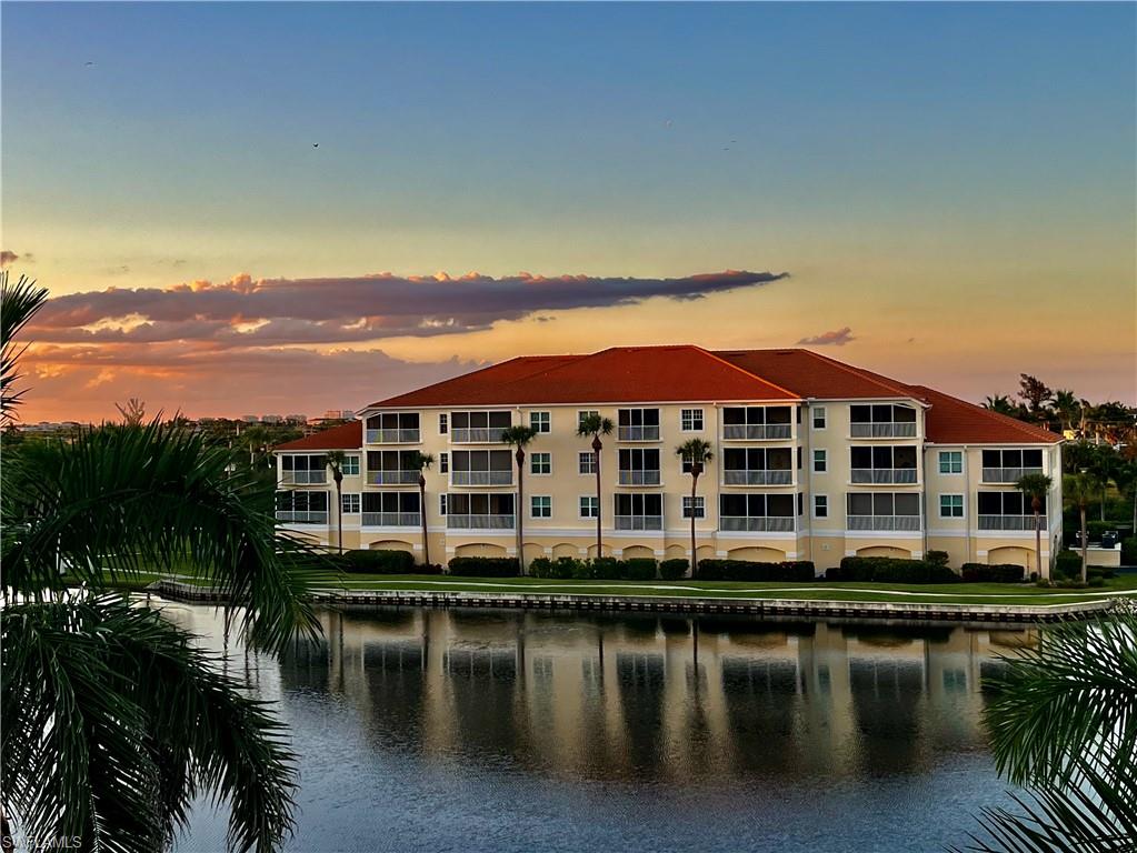 20011 Sanibel View CIR 203 Property Photo 1