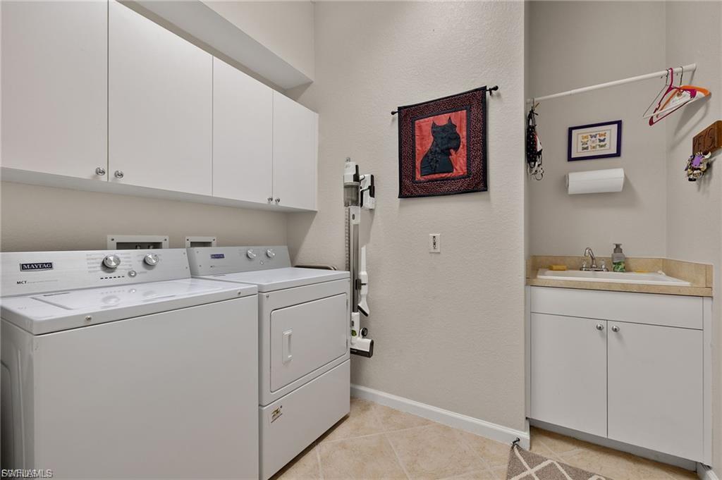 8872 King Henry Ct Property Photo 18