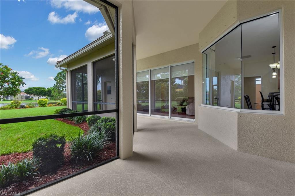 12464 Pebble Stone Ct Property Photo 2