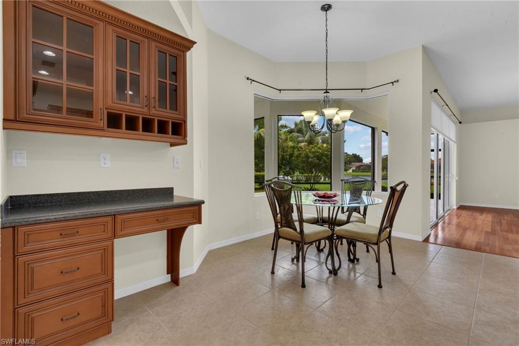 12464 Pebble Stone Ct Property Photo 6