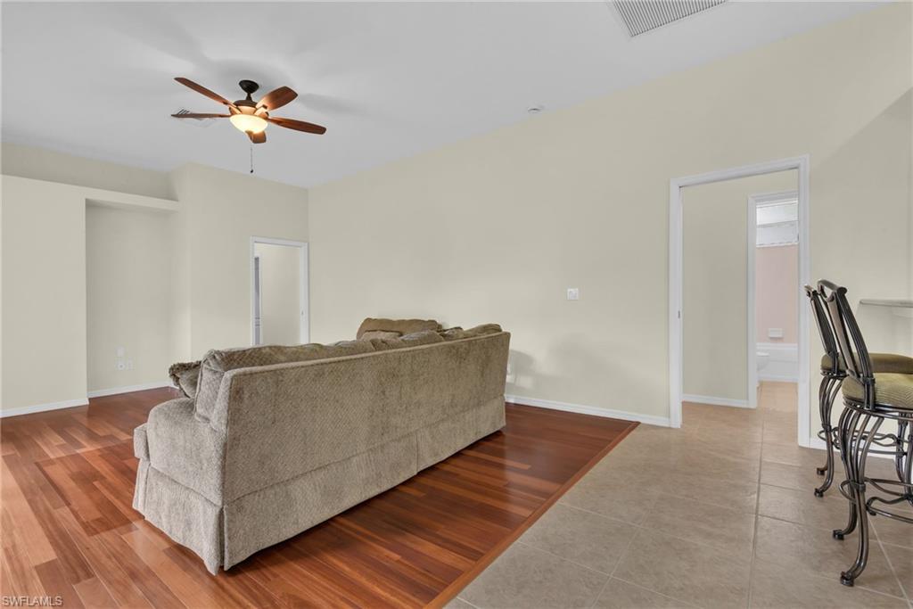 12464 Pebble Stone Ct Property Photo 16