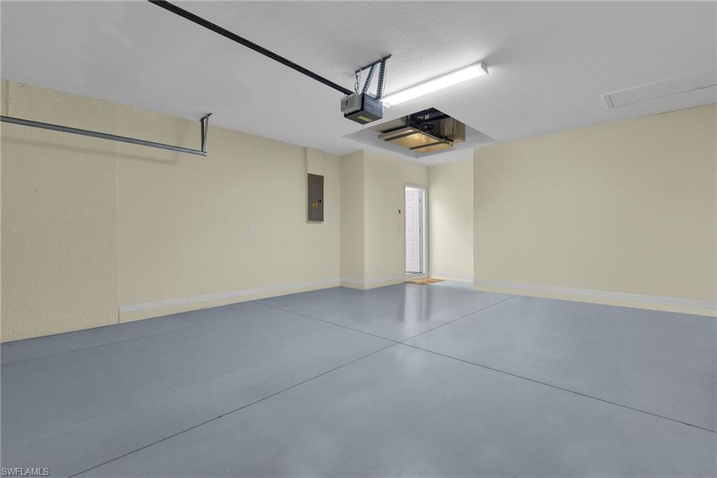 12464 Pebble Stone Ct Property Photo 39