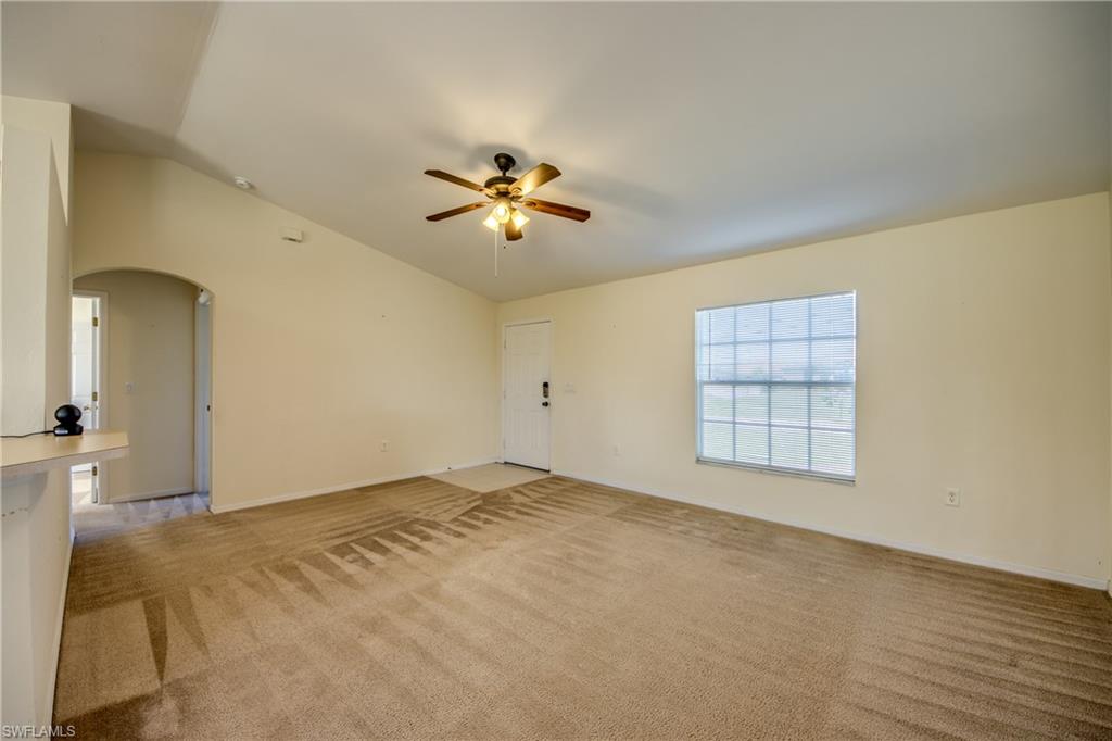 516 Nw 26th Ter Property Photo 12