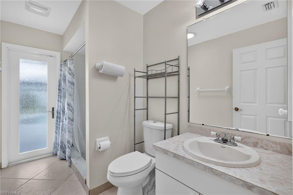 240 Se 28th Ter Property Photo 17