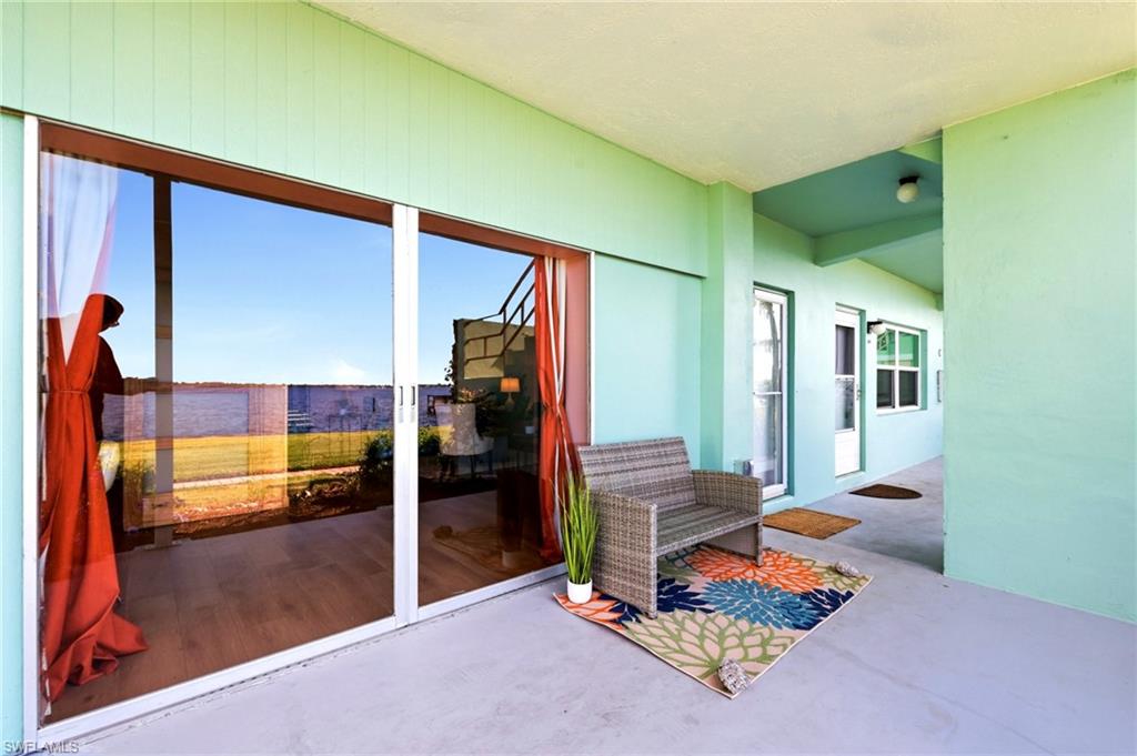3225 E Riverside Dr 31c Property Photo 3
