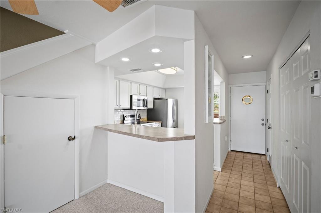 894 Buttonwood Dr 215 Property Photo 10