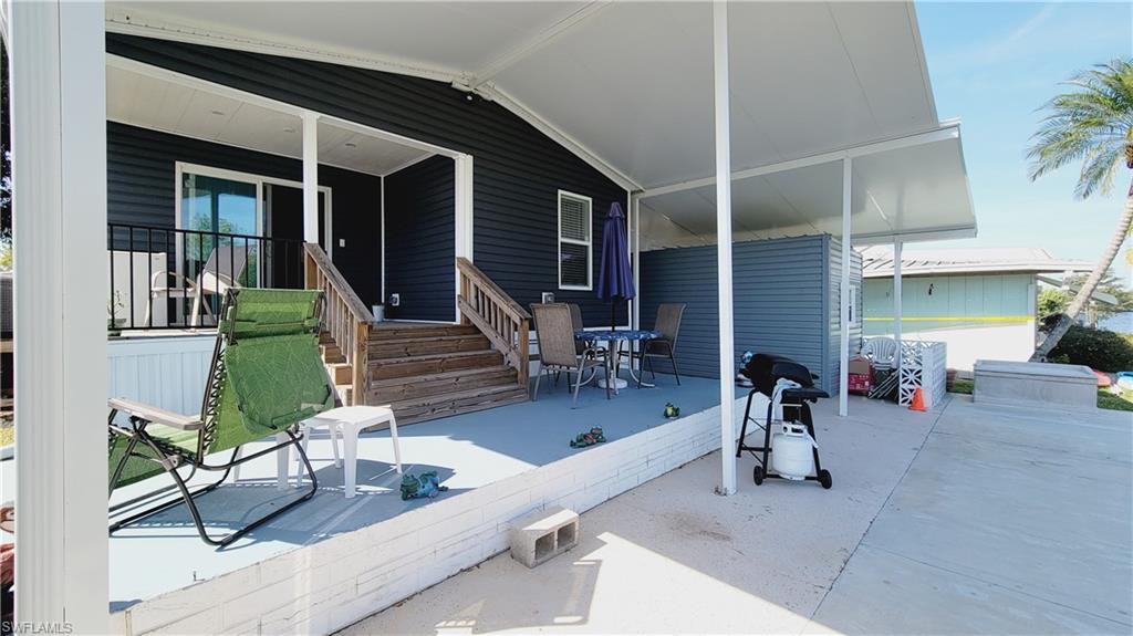 352 Shoreland Dr Property Photo 17