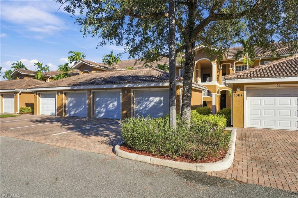 1064 Winding Pines CIR 105 Property Photo 1