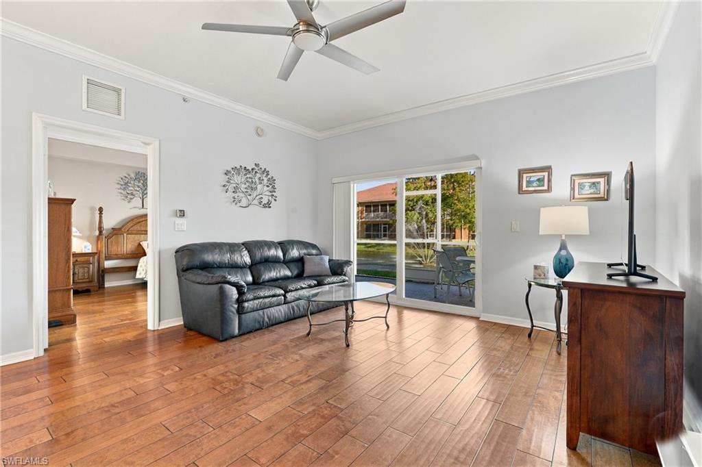 1064 Winding Pines Cir 105 Property Photo 7
