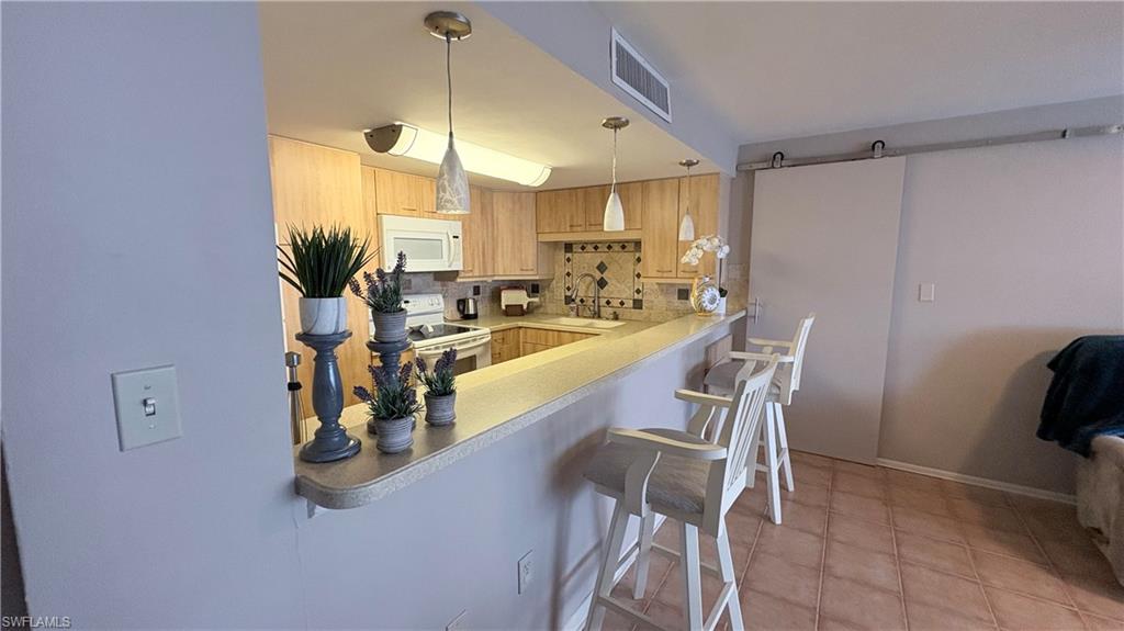 1900 Clifford St 603 Property Photo 13