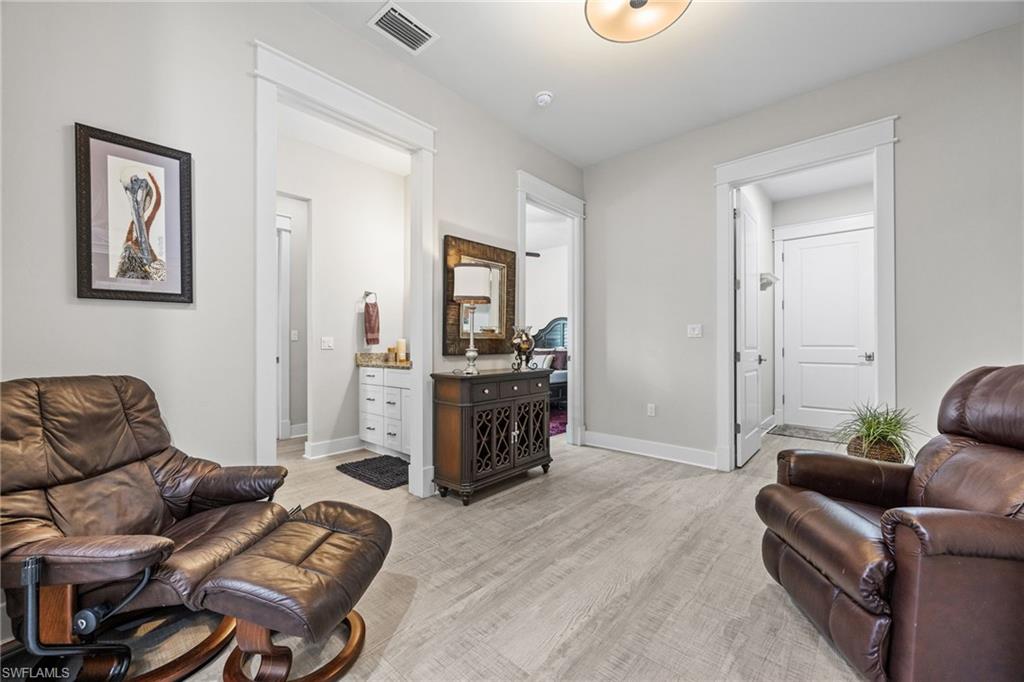 8702 Lakefront Ct Property Photo 25