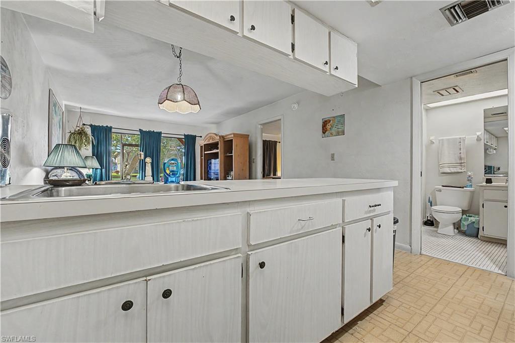 500 N Francisco St 140 Property Photo 7