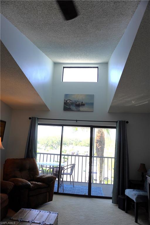 4701 Lakeside Club Blvd 19 Property Photo 6
