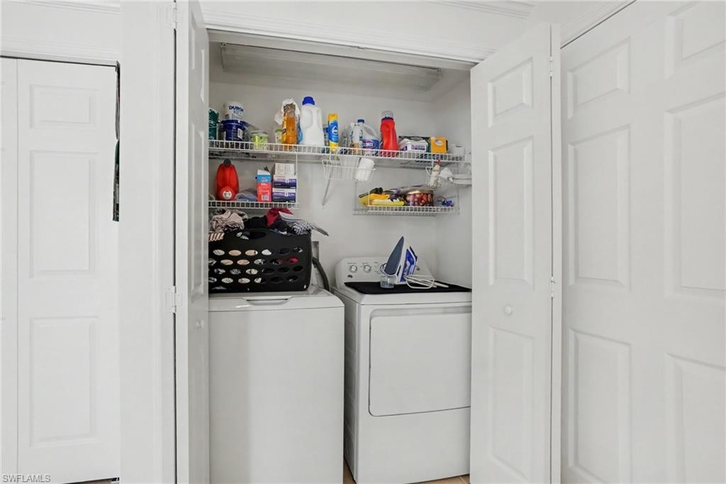 8970 Bristol Bend Property Photo 7