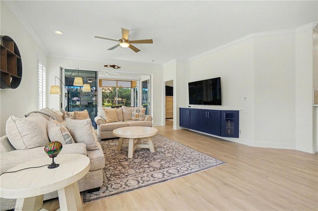 8970 Bristol Bend Property Photo 10
