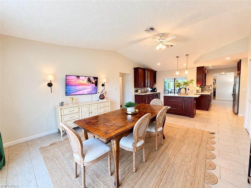 1535 Ultramarine Ln Property Photo 10