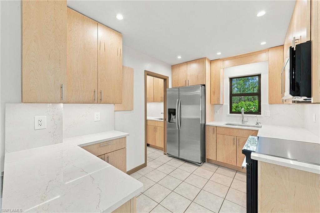 1319 Broadway Ave Property Photo 6