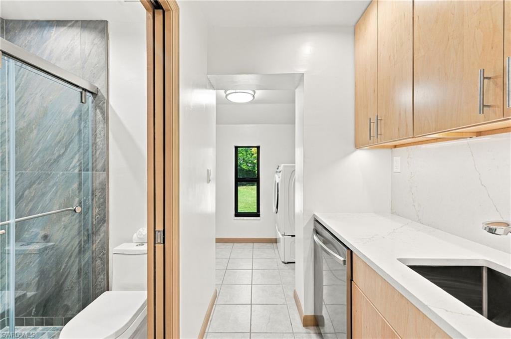 1319 Broadway Ave Property Photo 10