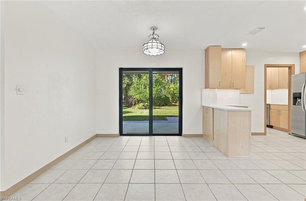 1319 Broadway Ave Property Photo 16