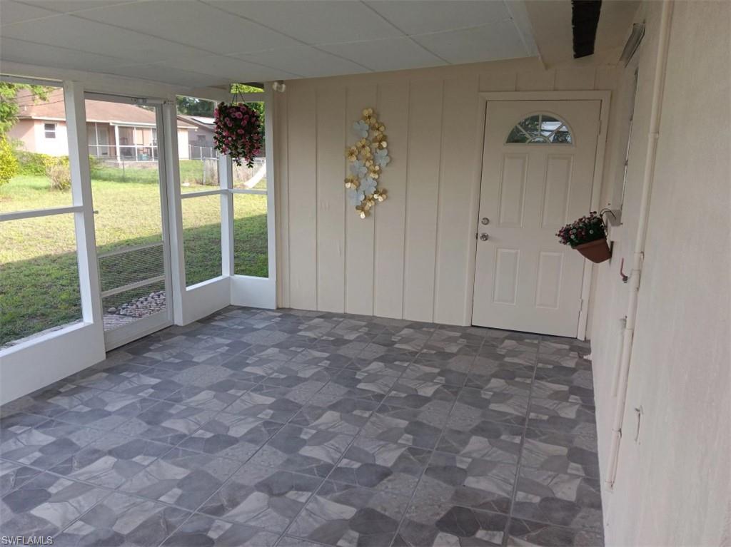 2244 Parkview Dr Property Photo 15