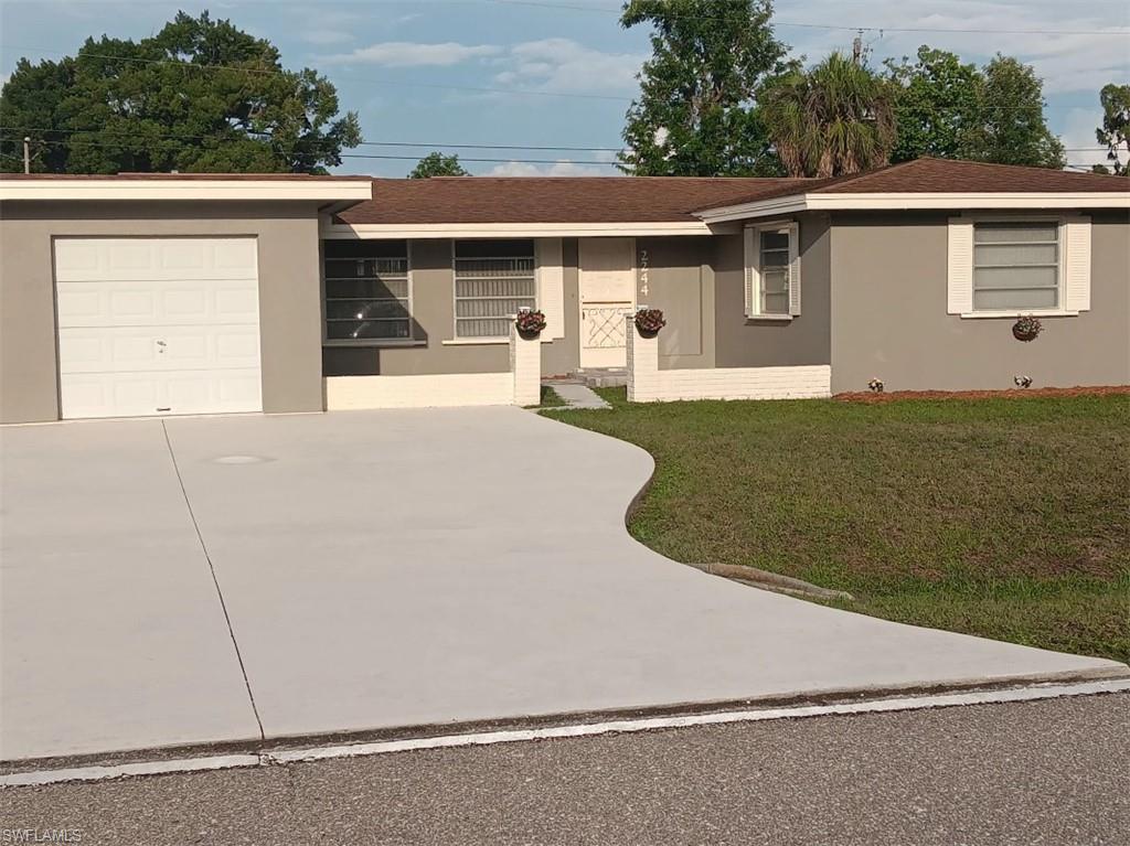 2244 Parkview Dr Property Photo 24