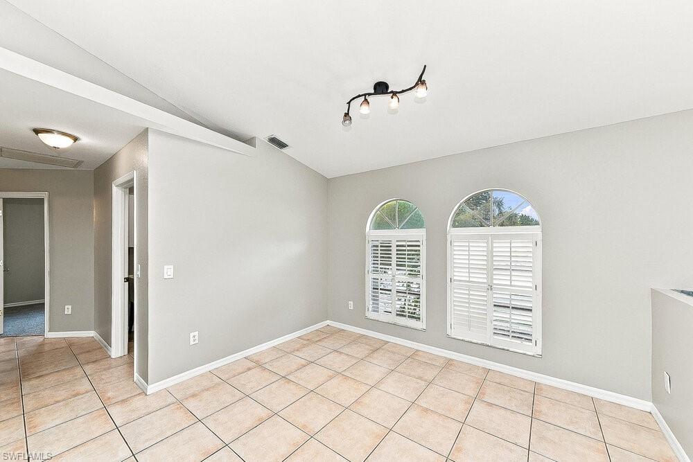 848 Guild Dr Property Photo 3