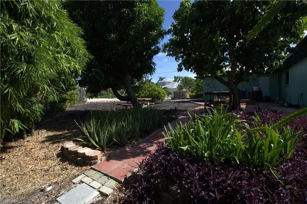 5043 Genesee Pkwy Property Photo 9