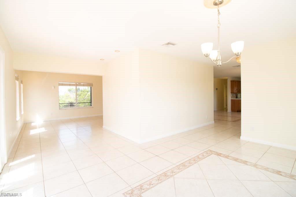 5043 Genesee Pkwy Property Photo 22