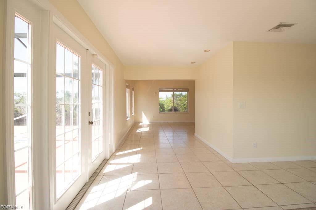 5043 Genesee Pkwy Property Photo 23