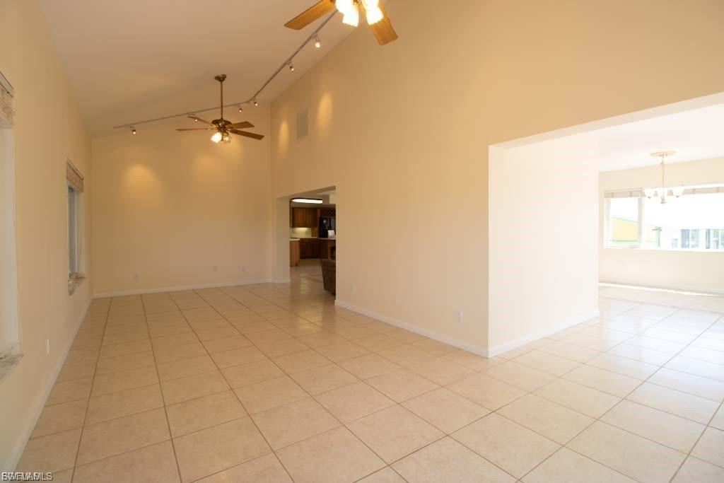 5043 Genesee Pkwy Property Photo 24