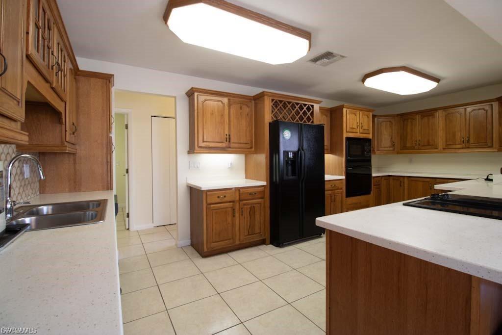 5043 Genesee Pkwy Property Photo 29