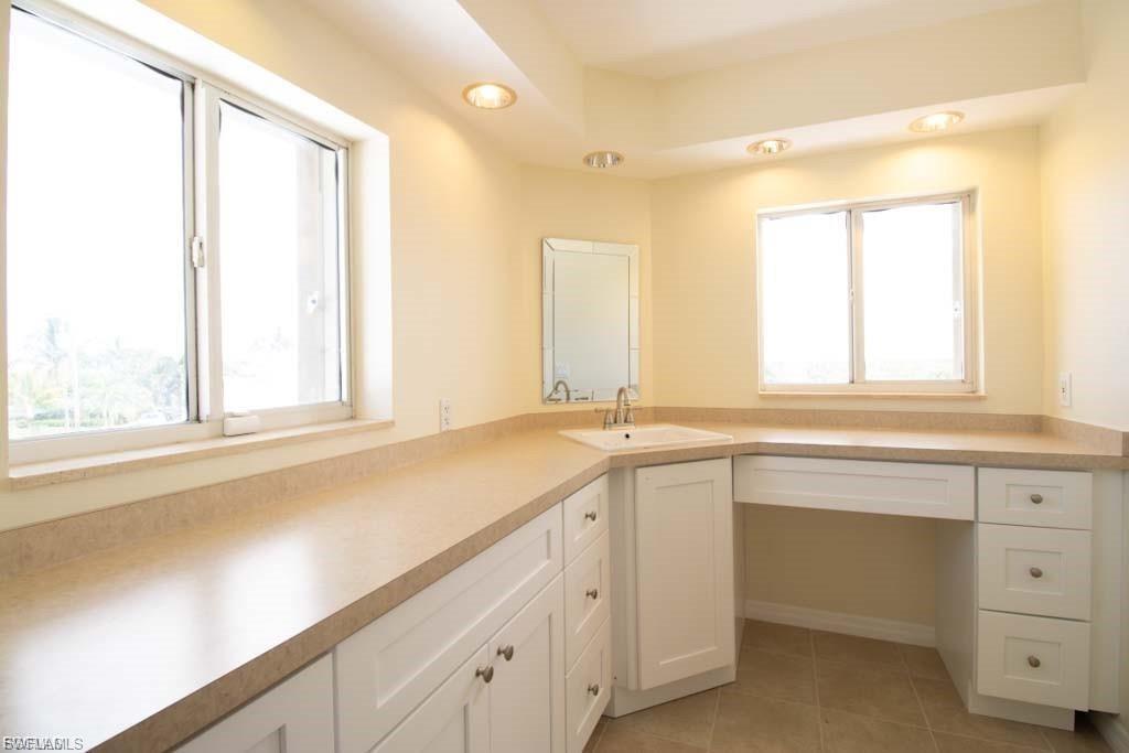 5043 Genesee Pkwy Property Photo 49